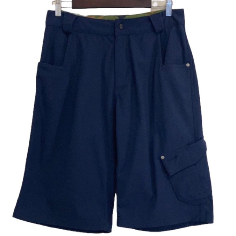 Lululemon Shorts Mens 30 x 13 Navy Blue Cargo Relaxed Durable Stretch